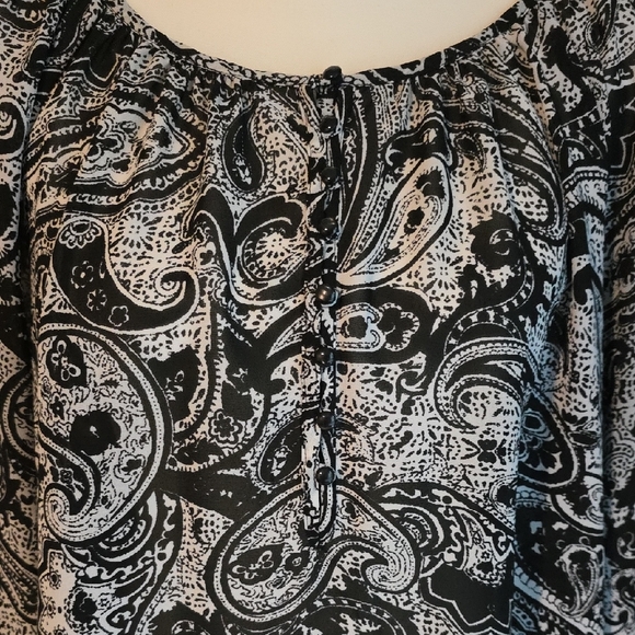 Chaps Black and White 3/4 Sleeve Relaxed Sheer Blouse - Picture 2 of 5